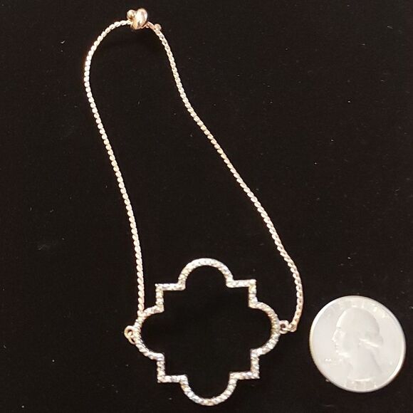 Rose Gold tone Quatrefoil slider bracelet with faux diamonds pave - Picture 6 of 6